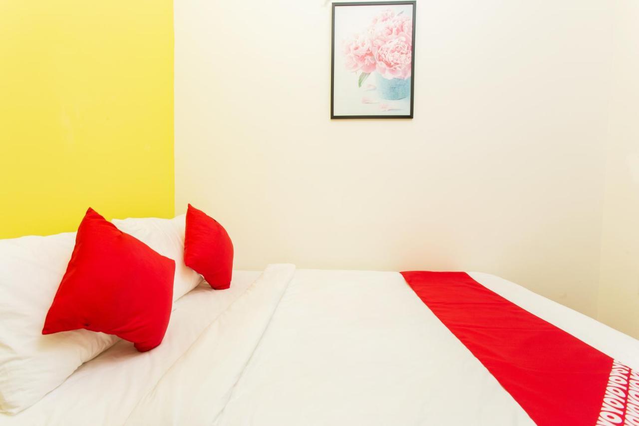 Oyo 658 Euro Gold House And Coffee Hotel Danang Exterior photo