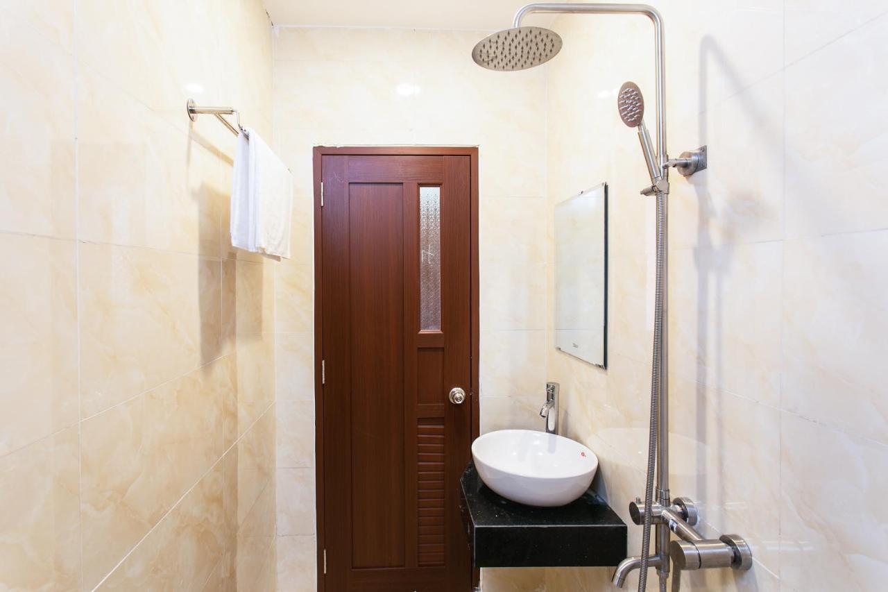 Oyo 658 Euro Gold House And Coffee Hotel Danang Exterior photo